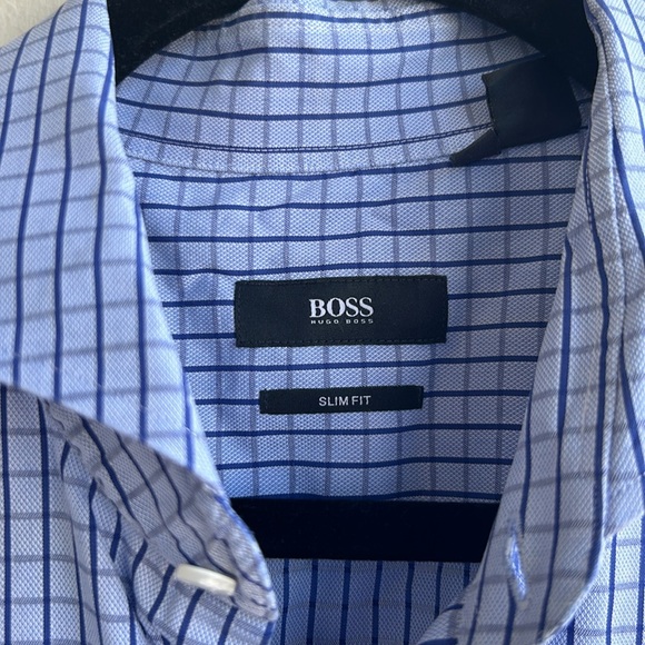 Hugo Boss slim fit button down - Picture 2 of 5